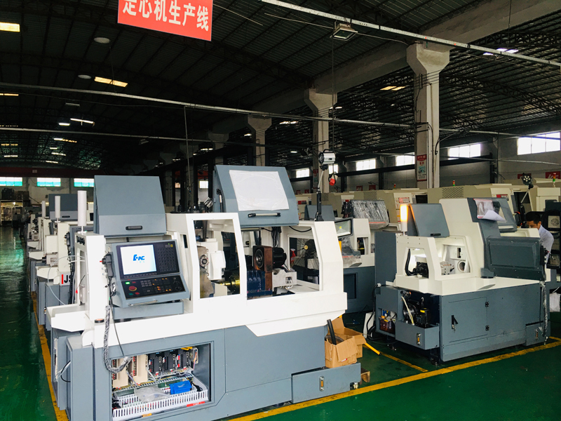 中山捷程批量配置華中HNC-808D系統(tǒng)的精密走心機(jī)車間.JPG